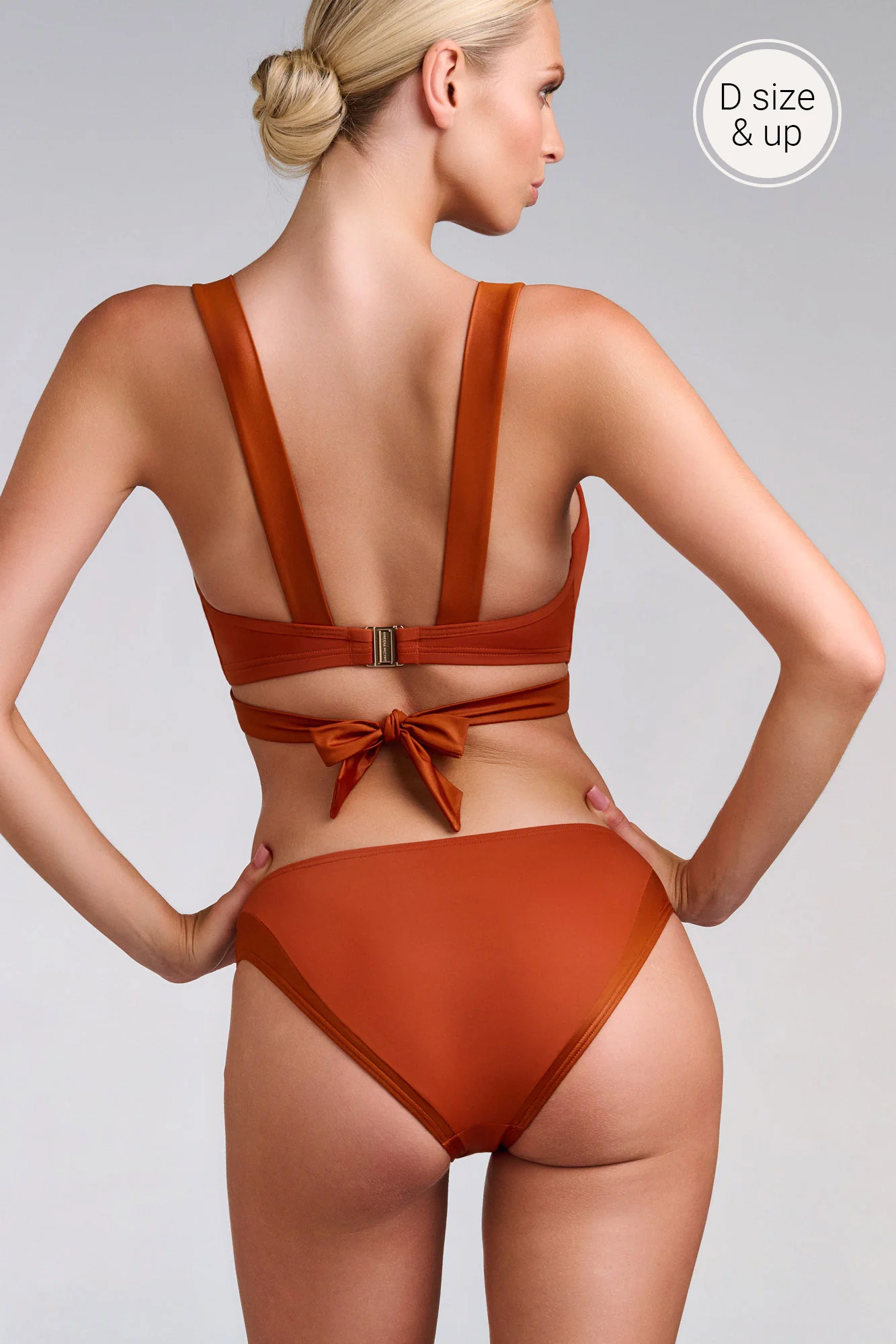 plunge balcony bikini top - Image 2